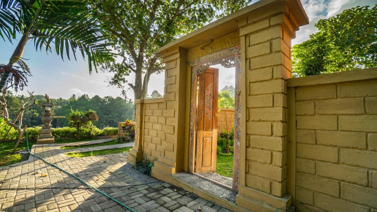 Anja Villas Ubud เตกากาลัง ภายนอก รูปภาพ