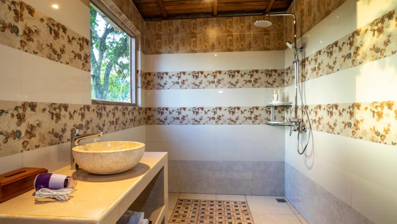 Anja Villas Ubud เตกากาลัง ภายนอก รูปภาพ