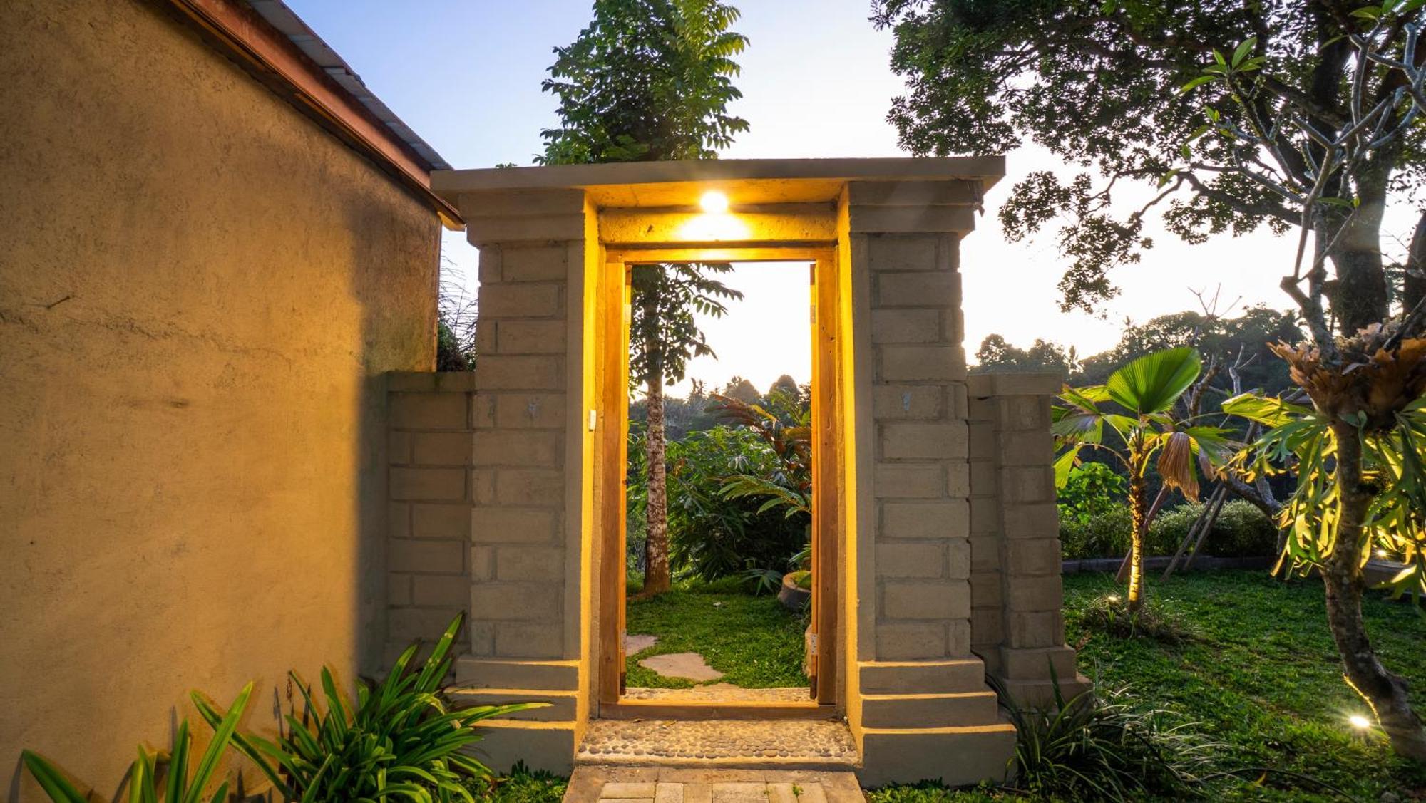 Anja Villas Ubud เตกากาลัง ภายนอก รูปภาพ
